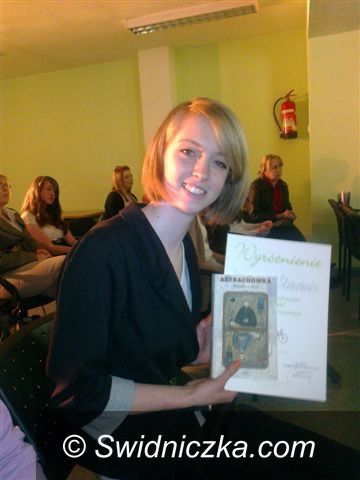 Świdnica: Weronika Śliwowska z Gimnazjum nr 3 recytuje najpiękniej
