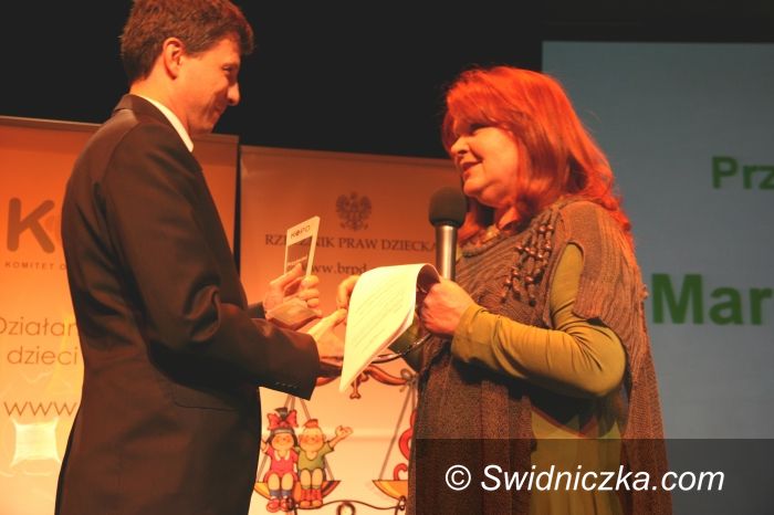 Świdnica: Tytuł "Przyjaciel Dzieci" dla Marka Michalaka