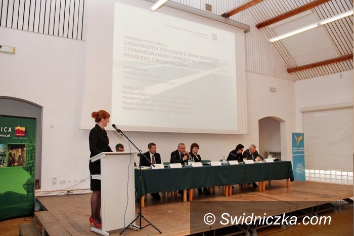 Świdnica: Sudecko–Śląski Konwent Samorządowy o problemach miast i miejscowości