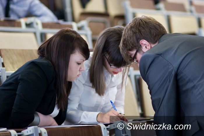 Świdnica: Sukces II LO w ogólnopolskim konkursie przedsiebiorczości