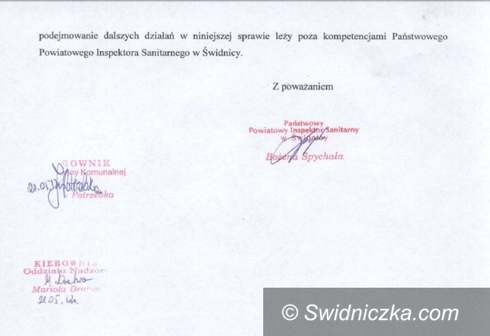 Świdnica/Świebodzice: Grób księdza pochowanego przy kościele zostaje