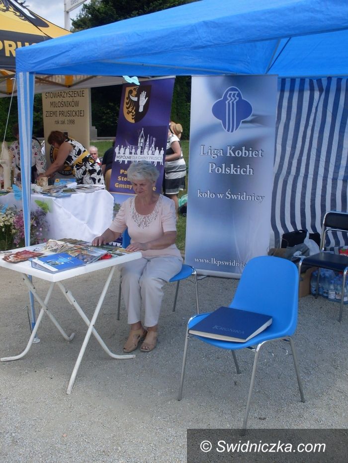 Świdnica/ Wrocław: „Bezpieczna Kobieta” wróciła z Targów NGO