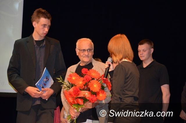 Strzegom: "Tu rosną porzeczki"