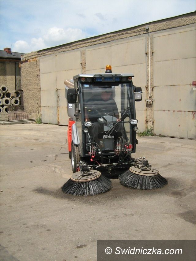 Świebodzice: Nowy sprzęt dla ZGK