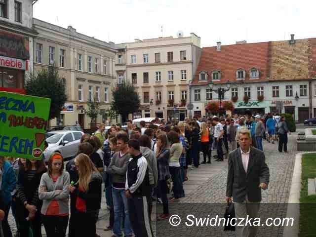 Świebodzice: „Uważaj! Szkoła już blisko!”