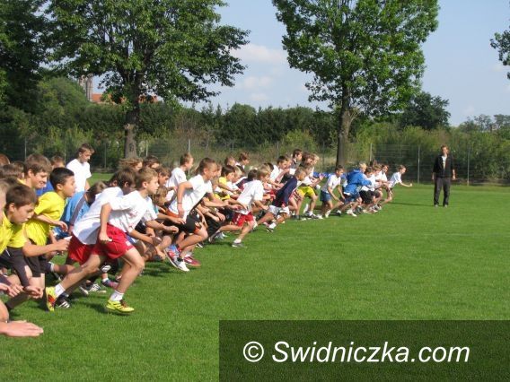 Świdnica: Biegi przełajowe na terenie OSiR–u