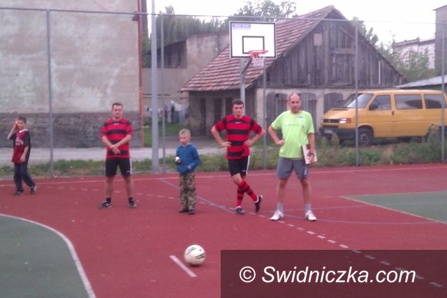 Jaworzyna Śląska: Uczniowie zagrali z radnymi