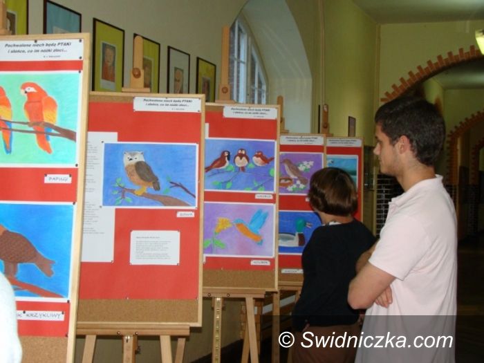 Świdnica: Święto Biblioteki Szkolnej w II LO