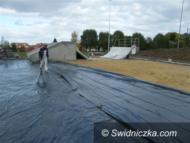 Świebodzice: Skatepark prawie gotowy