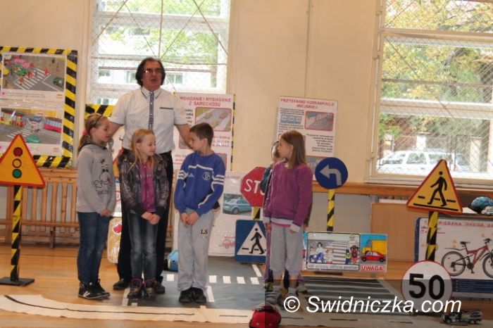 Świdnica: Bezpiecznie w SP 315