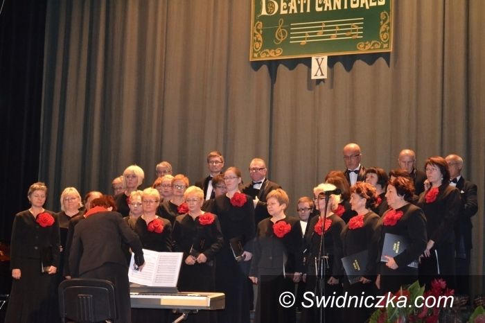 Szczawno-Zdrój: Przegląd chórów w Teatrze Zdrojowym