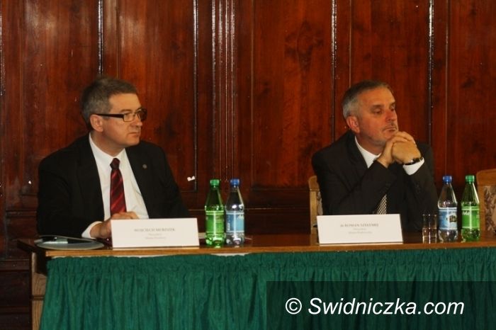 Wałbrzych: Na konwencie prezydentów mówiono głównie o pieniądzach