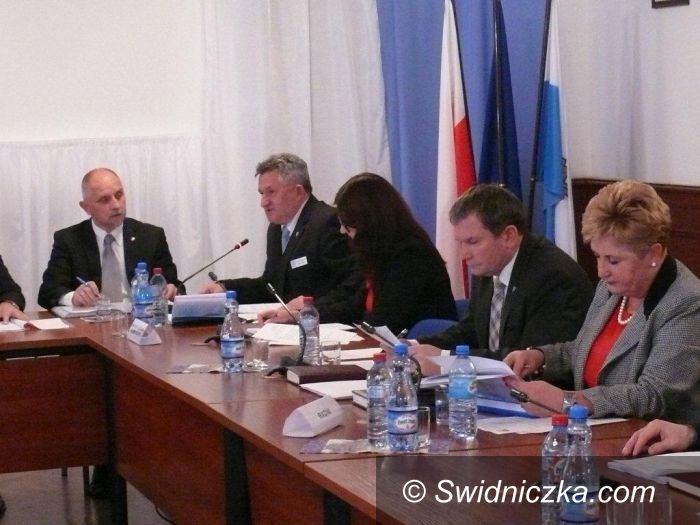 Strzegom: O sprawach gminy podczas strzegomskiej sesji