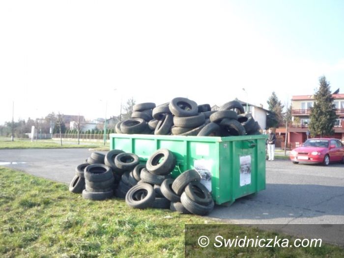 Świdnica: Tony zużytych opon