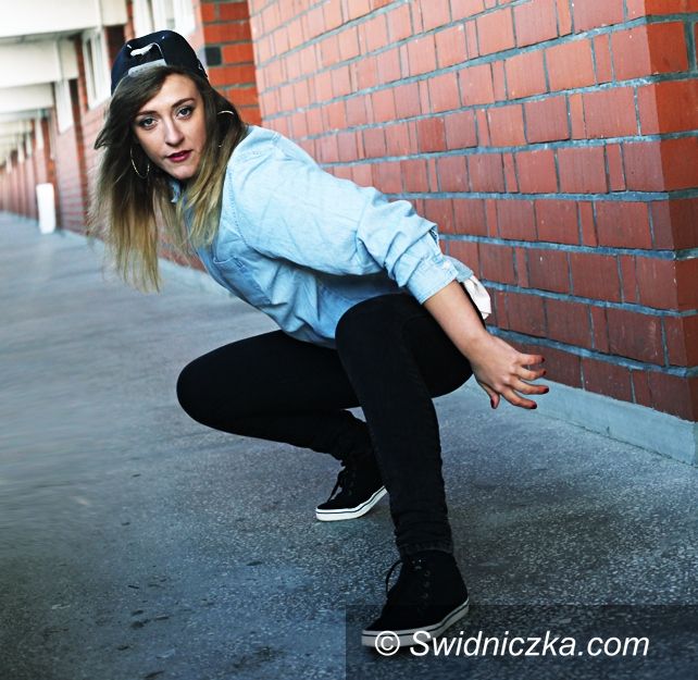 Świdnica: „Dzień otwarty Hip Hop” z Izą Popek