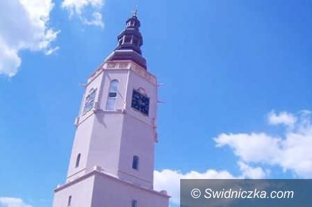 Świdnica: Zwiedzanie Wieży Ratuszowej w drugi dzień świąt Bożego Narodzenia