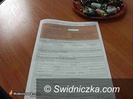 Świdnica: Pomogą seniorom w rozliczeniu PIT–u