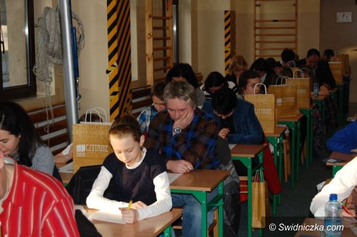 Świdnica: II Świdnicki Rodzinny Konkurs Matematyczny w SP 105