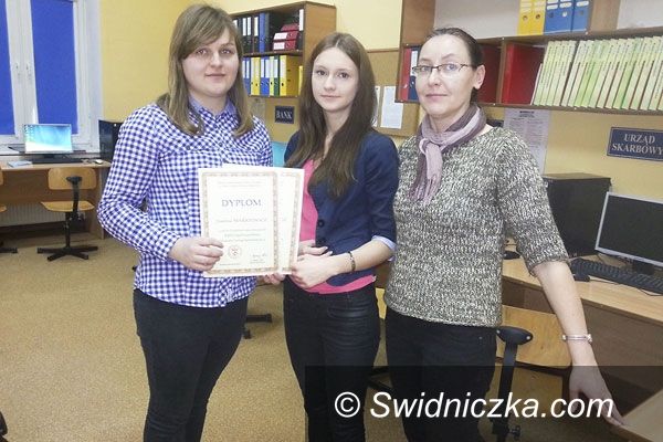 Świdnica: Uczennica „Ekonomika” w ogólnopolskim finale Olimpiady Teologii Katolickiej