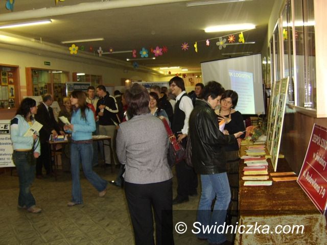 Świebodzice: W czwartek Targi Edukacyjne