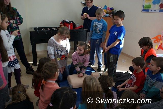 Świebodzice: Pomoc rodzinie i dzieciom