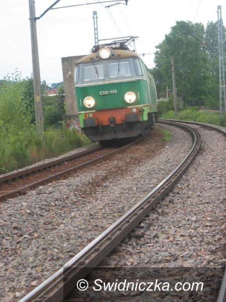 Świebodzice: Zamknięty przejazd w Cierniach