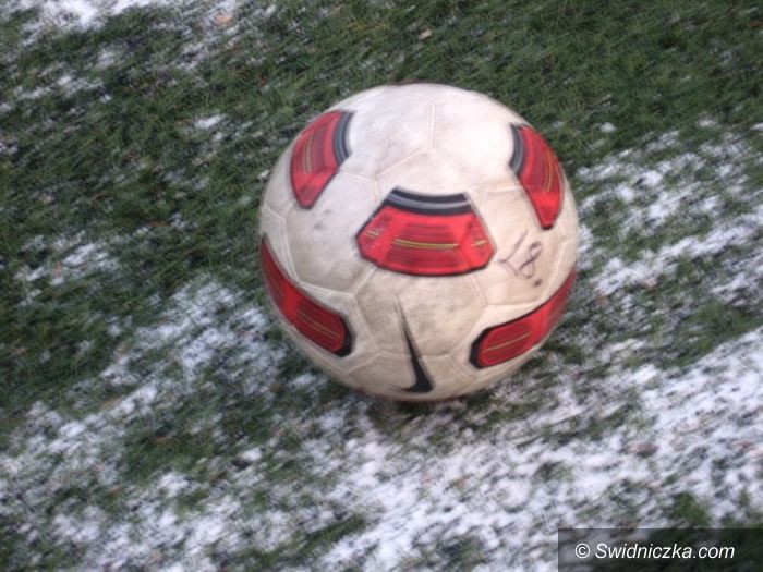 III-liga piłkarska: Polonia musi jeszcze poczekać na start rundy wiosennej!