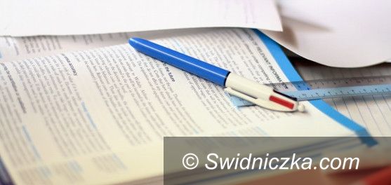 Świebodzice: Zygmunt Worsa: To ostatni dzwonek alarmowy – spotkanie w sprawie przeniesienia IV LO na ulicę Kościelną!