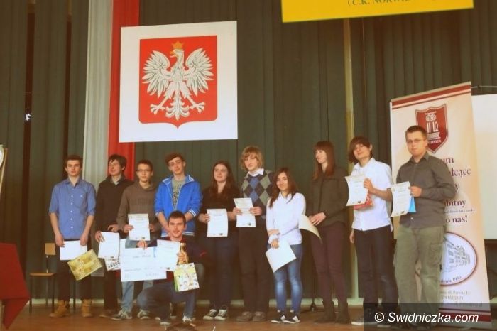 Świdnica: IV Powiatowy Konkurs Matematyczny w II LO