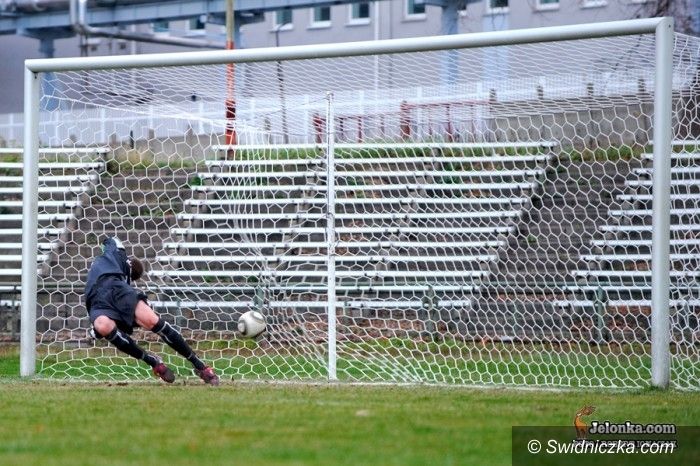klasa B: Płomień na fotelu lidera – wyniki i tabele klasy B