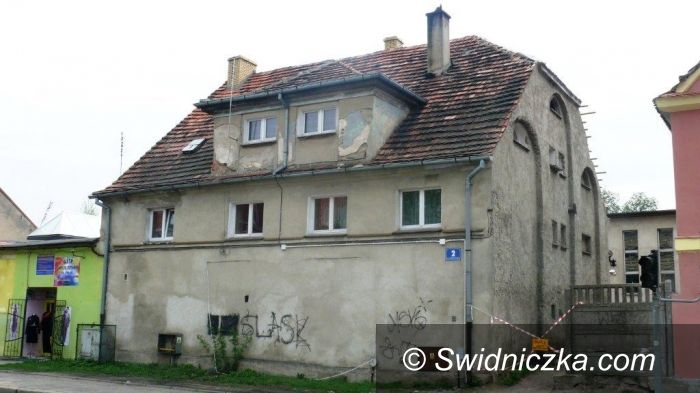 Strzegom: Gminne budynki do remontu