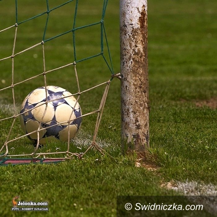 klasa okręgowa: Klasa okręgowa: Przed nami derby gminy Jaworzyna Śląska