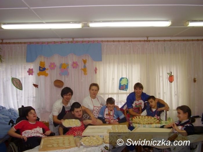 Świdnica: Wizyta studyjna w PSOUU w Świdnicy