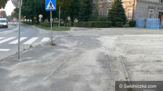 Strzegom: Nowe chodniki w Strzegomiu
