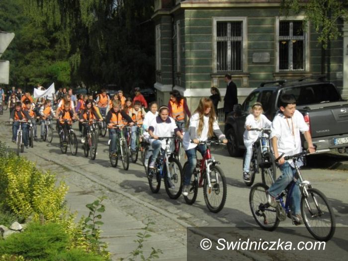 Żarów: Przejadą ulicami Żarowa