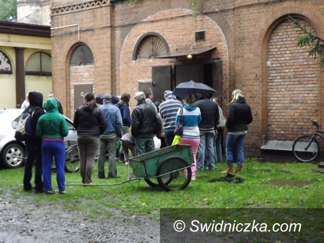Żarów: Tony żywności dla najbardziej potrzebujących