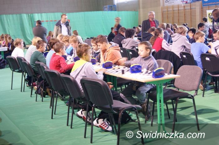 Żarów: Świdnica warcabowym mistrzem