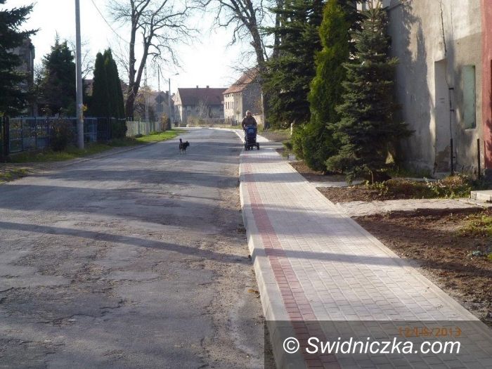 Gmina Jaworzyna Śląska: Nowe chodniki w gminie Jaworzyna Śląska