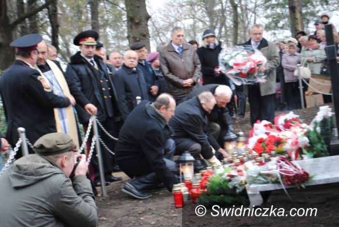 Nowa Uszyca: Ojczyzna to ziemia i groby – narody, które tracą pamięć tracą życie