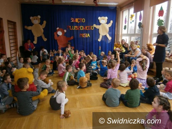 Świdnica: Obchody Międzynarodowego Dnia Pluszowego Misia w „Słoneczku”