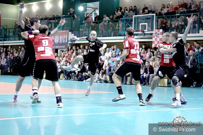 I-liga szczypiornistów: Czas na derby! Do Świdnicy zawita niepokonany lider