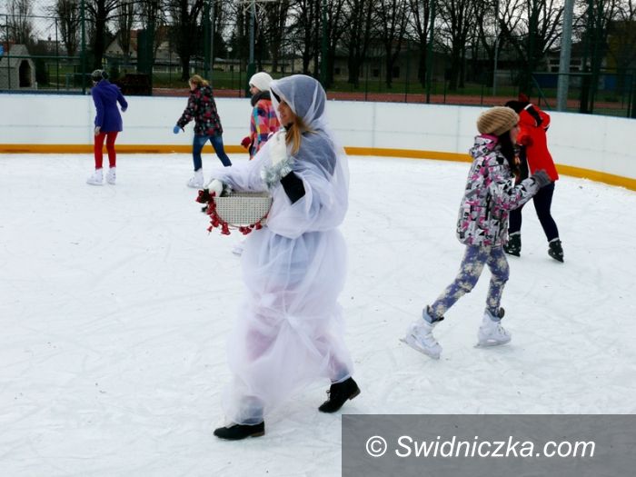Strzegom: Strzegomskie lodowisko już otwarte
