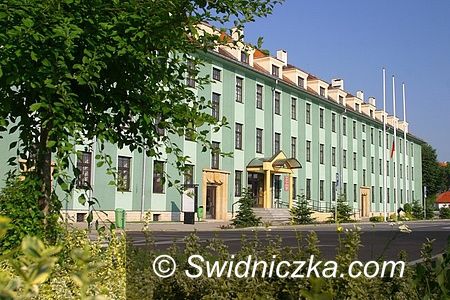 Świdnica: Urząd Miejski w Świdnicy – świąteczne godziny urzędowania