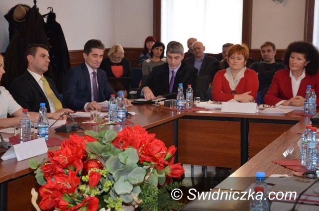 Strzegom: Budżet gminy Strzegom na rok 2014 zatwierdzony