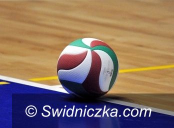 II-liga siatkarek: Siatkarki pojadą do Katowic