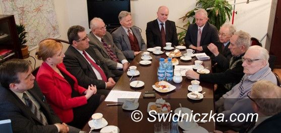 Świdnica: Wsparcie dla organizacji kombatanckich