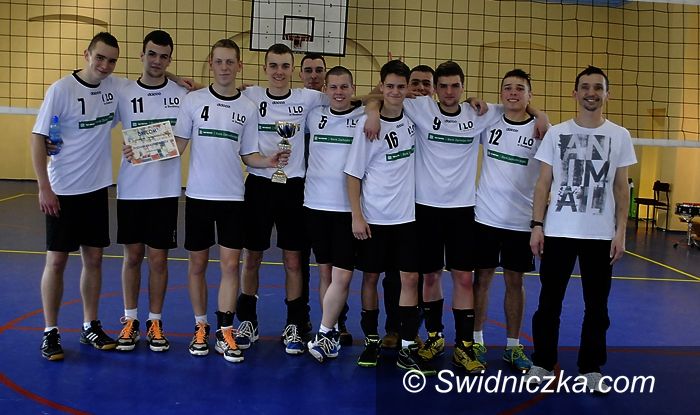 Świdnica: Święto siatkówki w Kasprowiczu