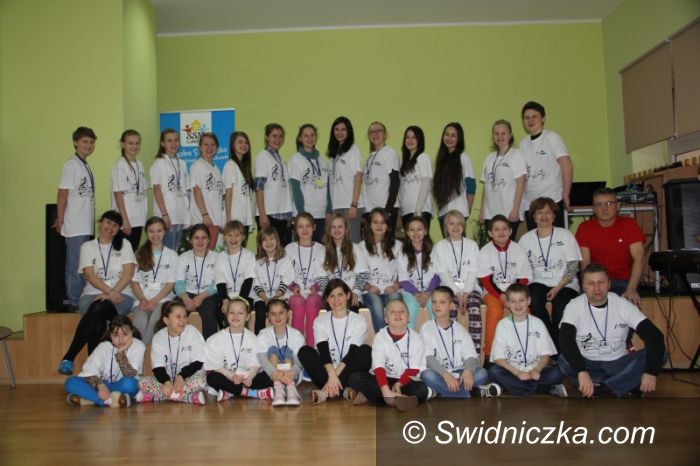 Lubachów: Ferie na folkowo