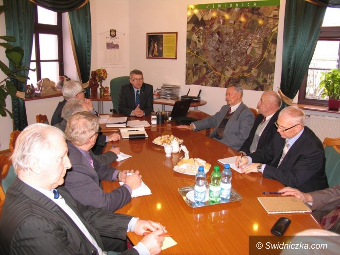 Świdnica/Trzebnica: Kombatanci wyjadą do Trzebnicy