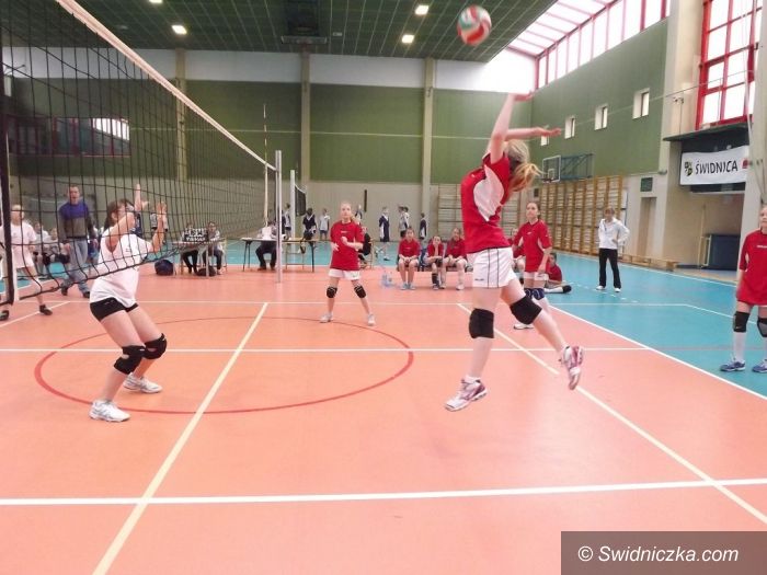 Świdnica: Drużyny SP 1 najlepsze w czwórkach